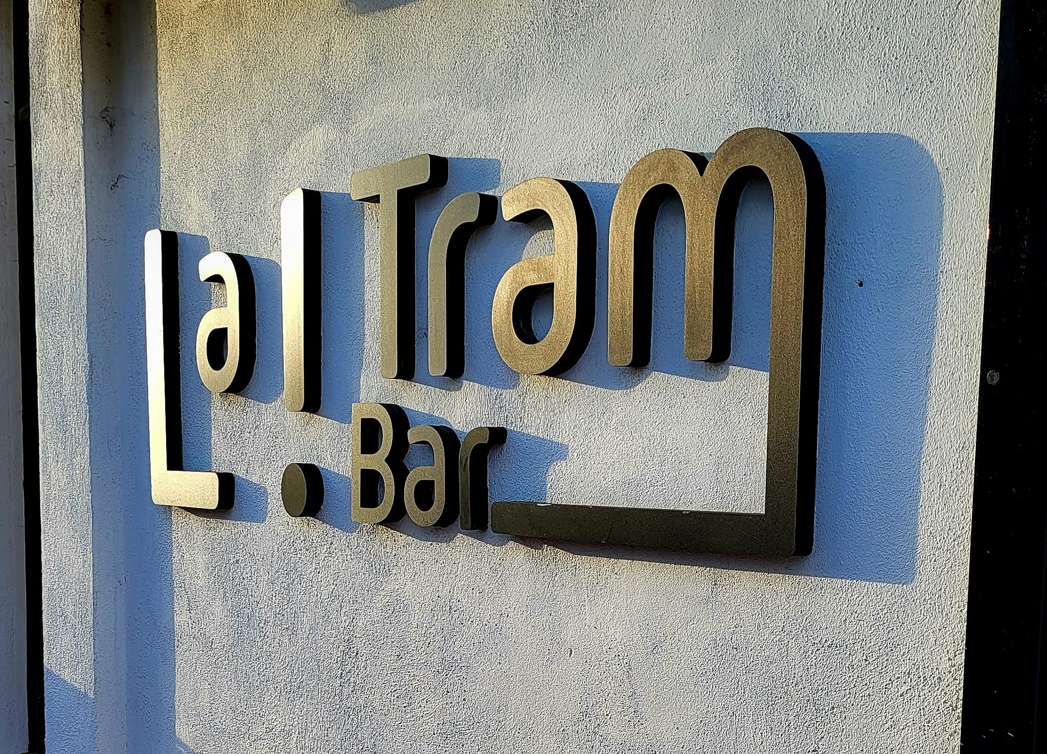 La Tram bar
